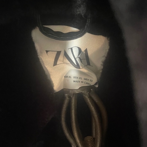 Zara Black faux Shearling Women's Jacket szXL - Picture 3 of 5